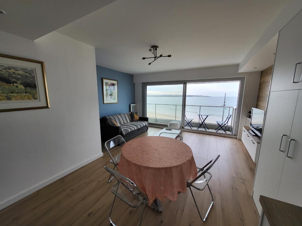 Appartement T2 Face Plage Avec Balcon, Cuisine Equipee Et Tv - Fr-1-92-908 Les Sables-d'Olonne Exterior photo